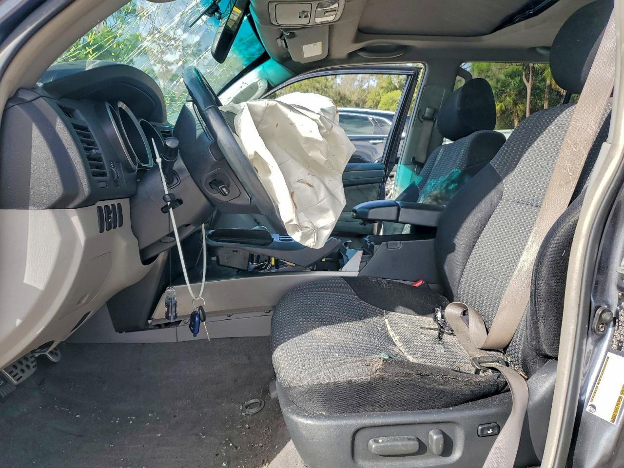 2006 TOYOTA 4RUNNER SR5 photo 7