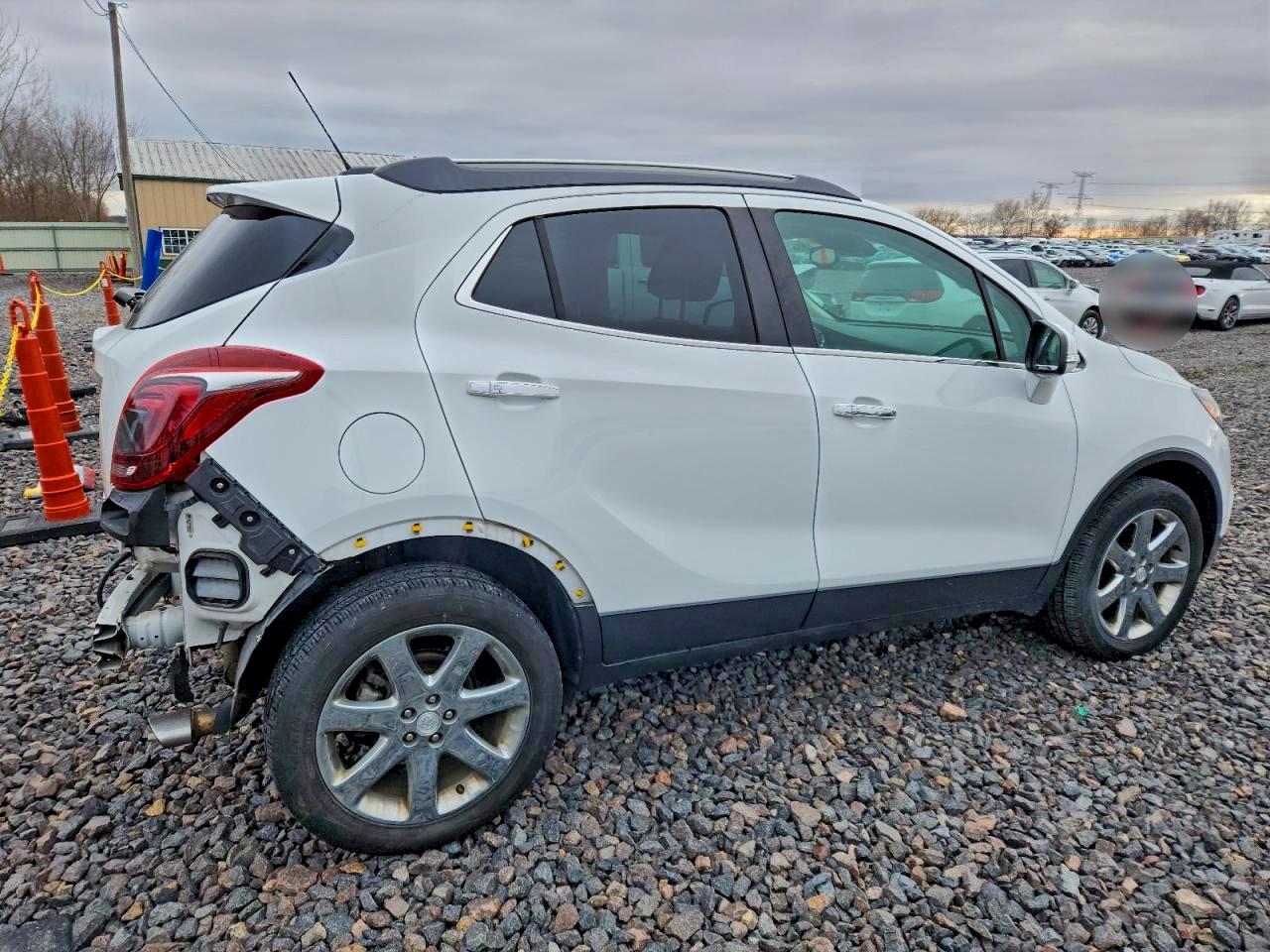 2018 BUICK ENCORE PREMIUM photo 3