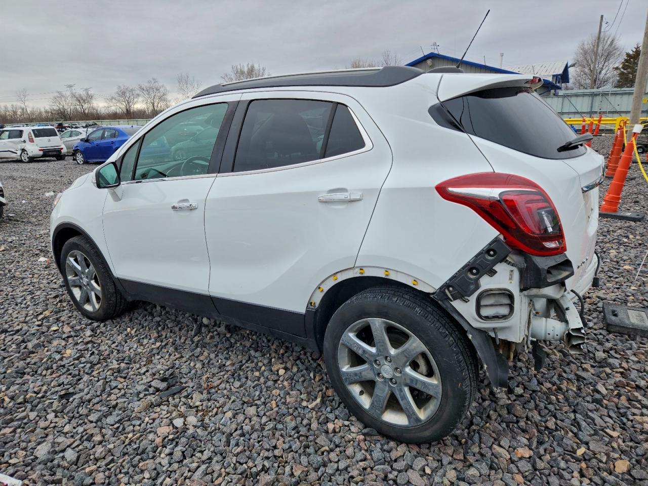 2018 BUICK ENCORE PREMIUM photo 2