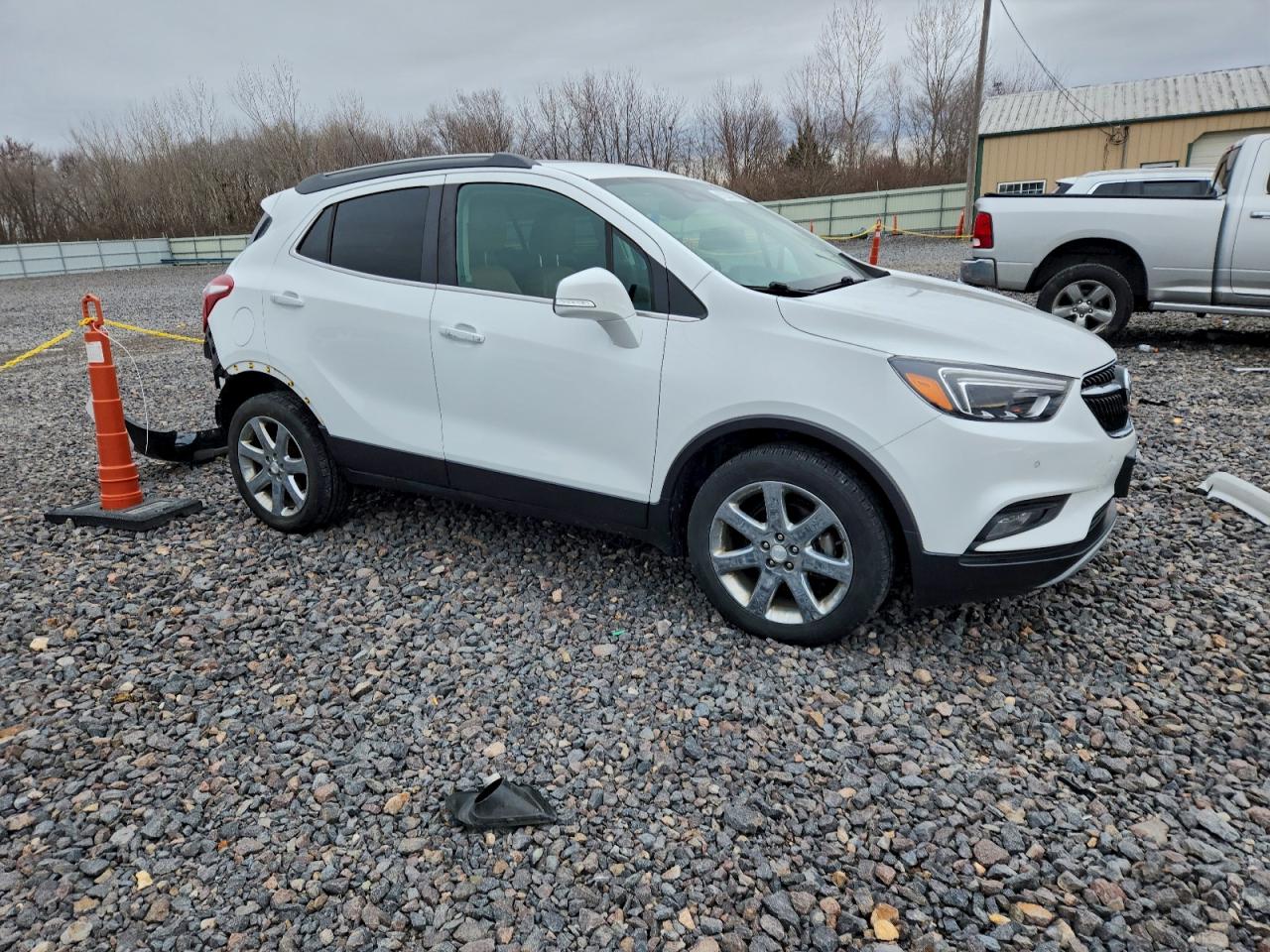 2018 BUICK ENCORE PREMIUM photo 4