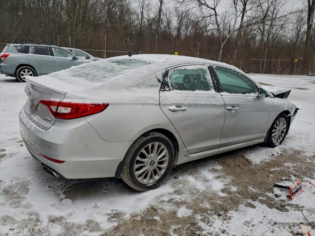 2015 HYUNDAI SONATA SPORT photo 3
