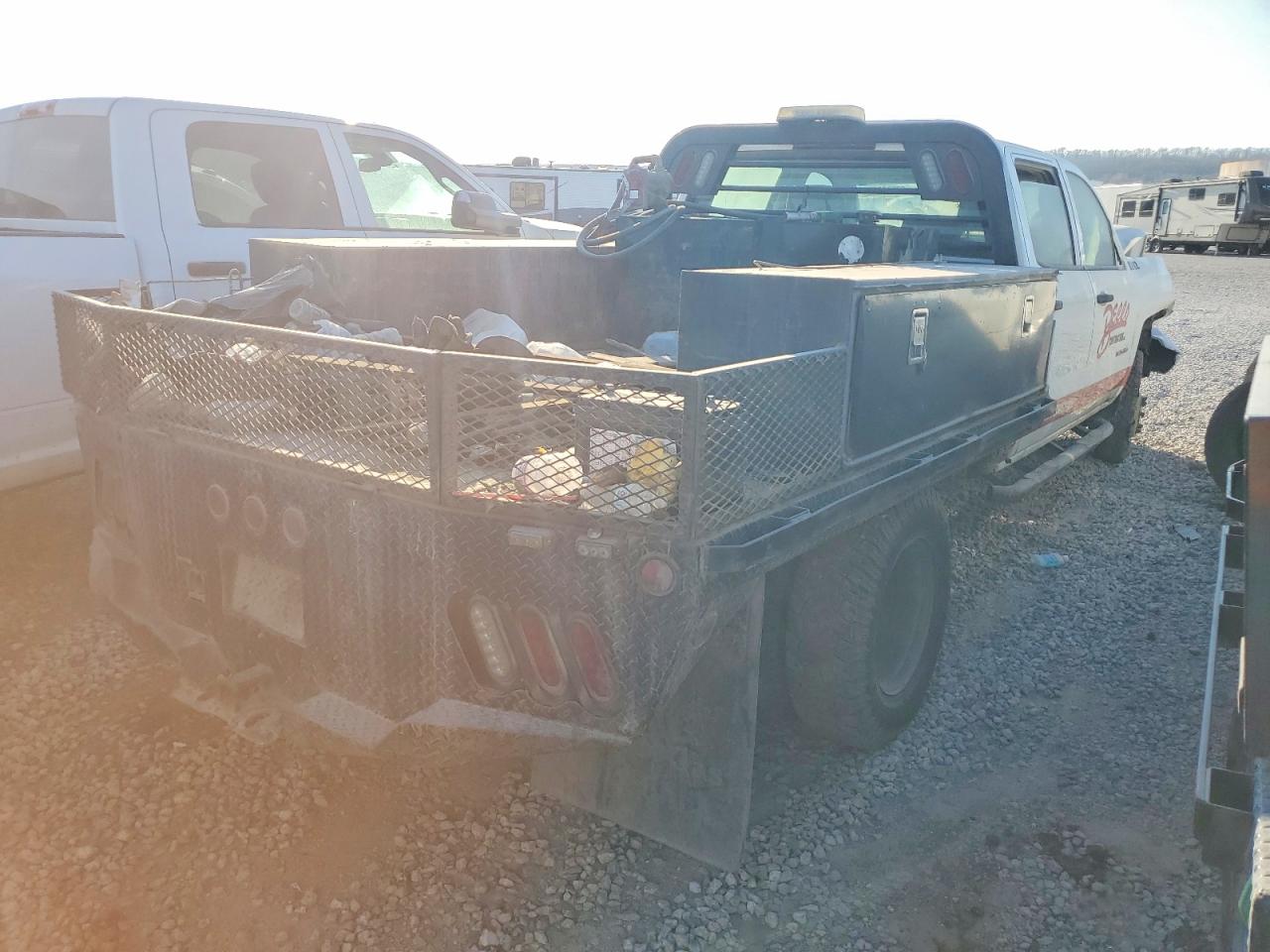 2017 CHEVROLET SILVERADO UTILITY / SERVICE TRUCK photo 3