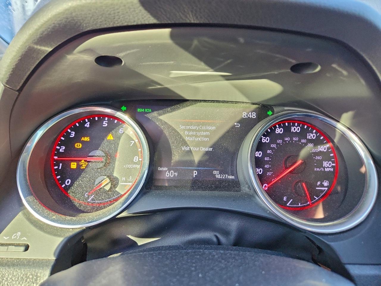 2020 TOYOTA CAMRY XSE photo 9