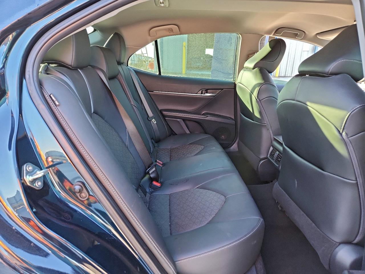 2020 TOYOTA CAMRY XSE photo 10