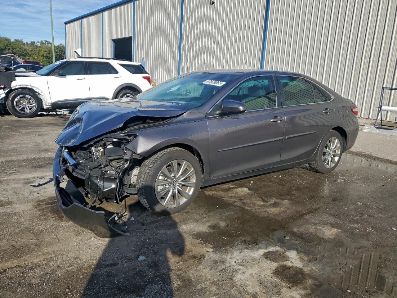 2017 TOYOTA CAMRY
