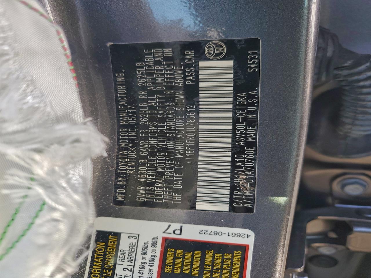 2017 TOYOTA CAMRY LE photo 12