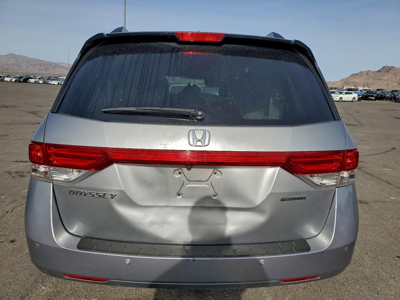 2016 HONDA ODYSSEY TOURING photo 11