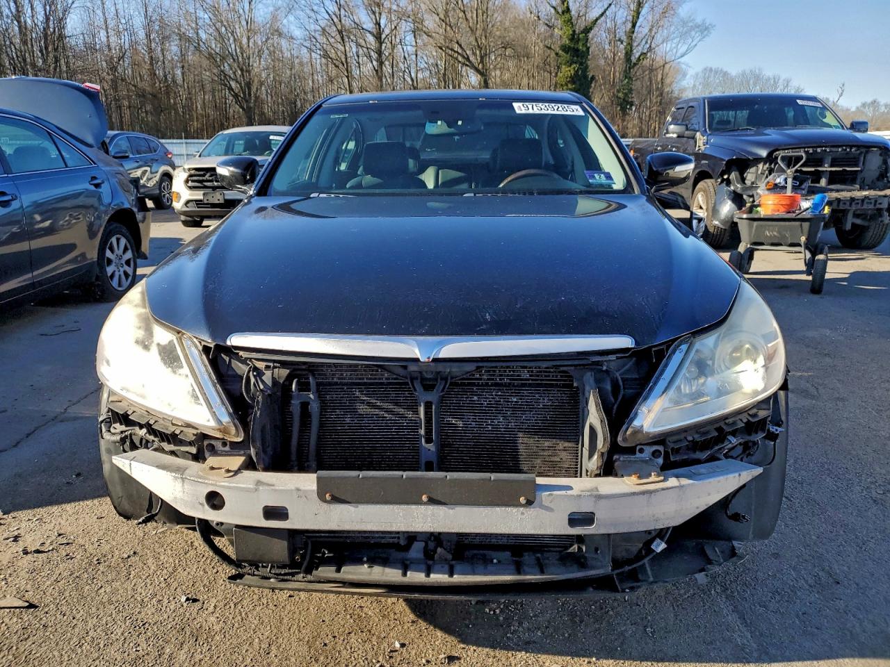 2011 HYUNDAI GENESIS 4.6L photo 13
