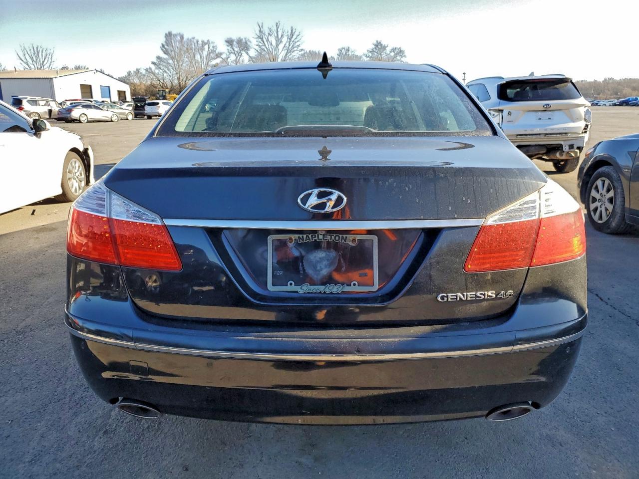 2011 HYUNDAI GENESIS 4.6L photo 16