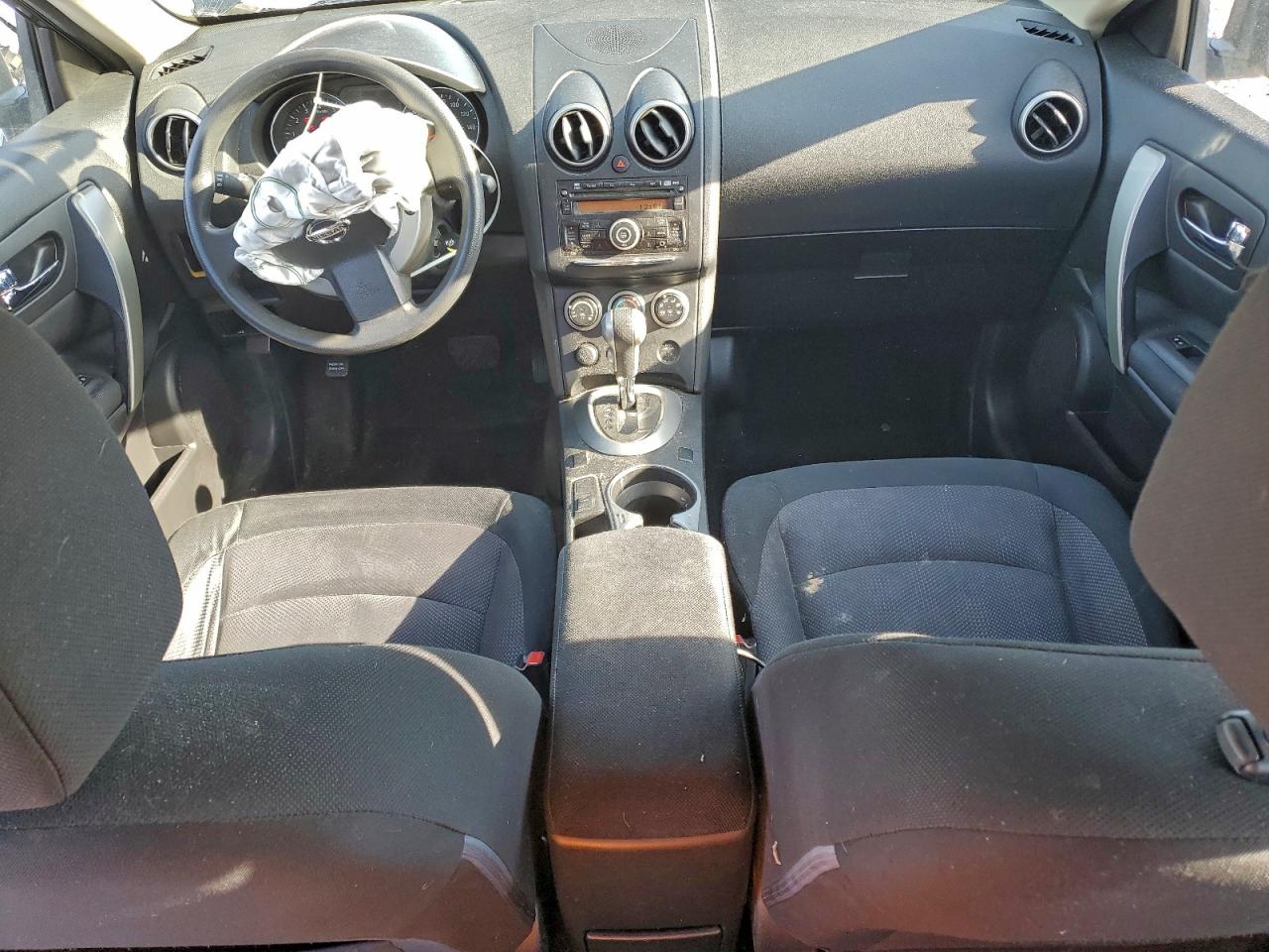 2013 NISSAN ROGUE S photo 8
