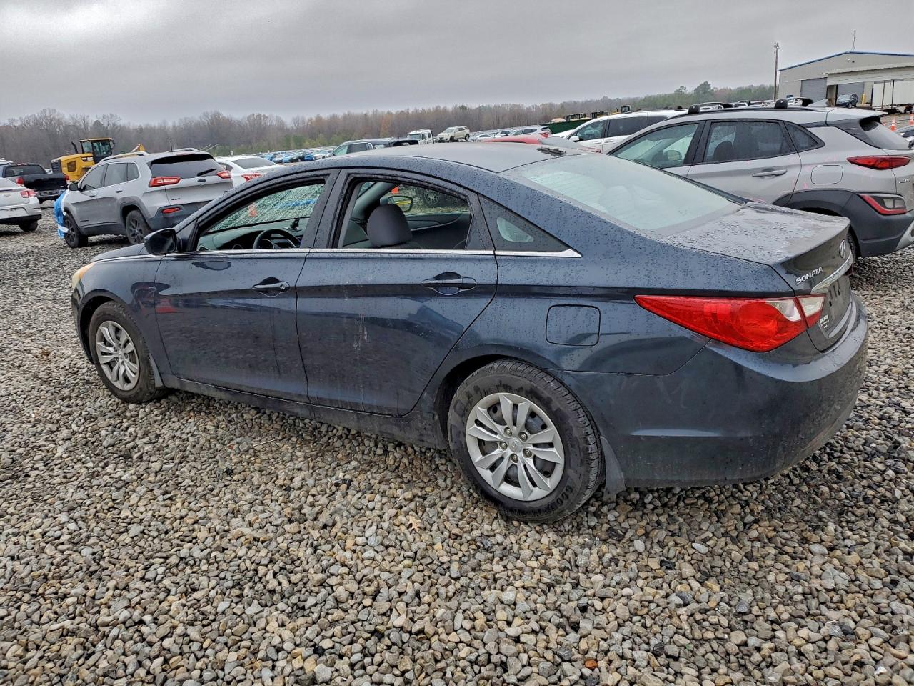 2012 HYUNDAI SONATA GLS photo 2