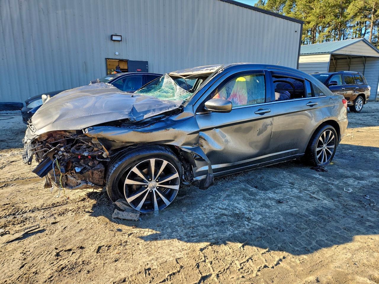 2013 CHRYSLER 200