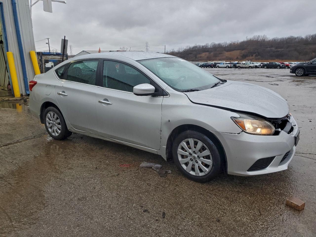 2019 NISSAN SENTRA S photo 10
