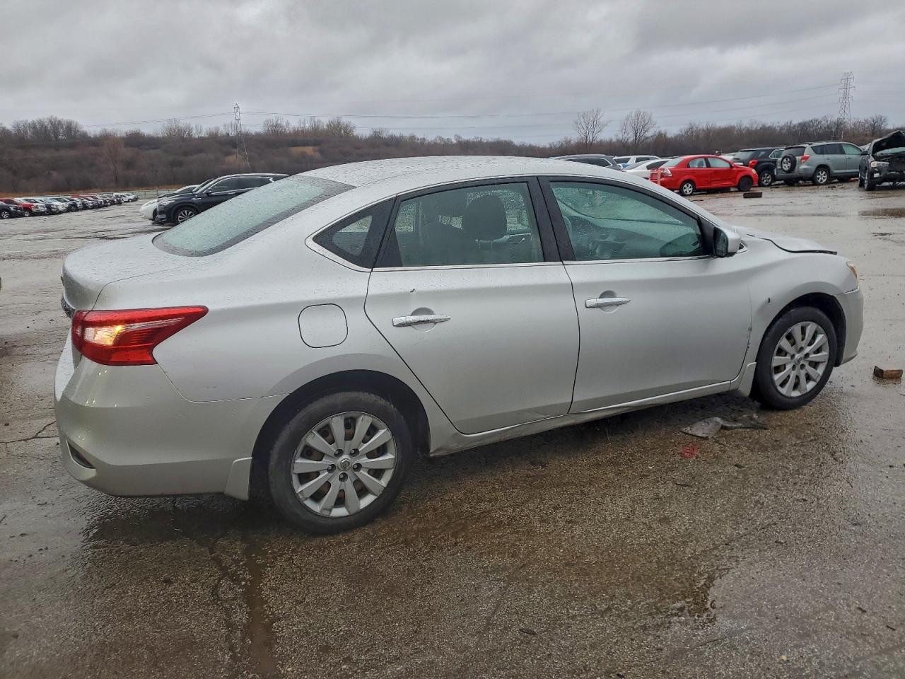 2019 NISSAN SENTRA S photo 7