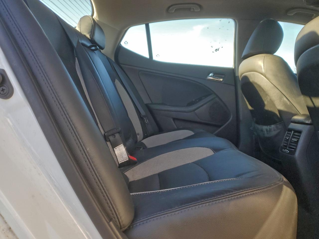 2013 KIA OPTIMA SX photo 19