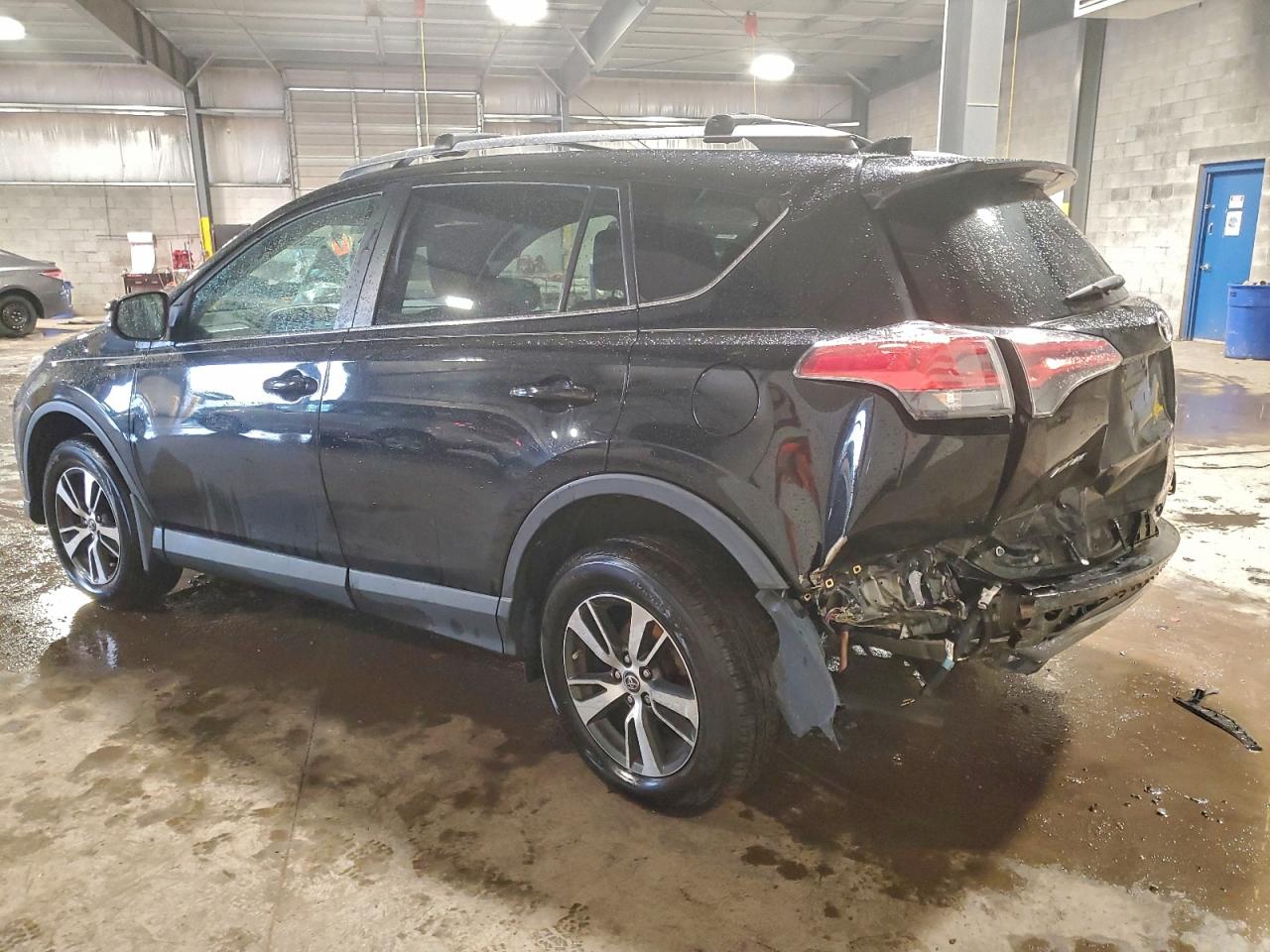2018 TOYOTA RAV4 ADVENTURE photo 2