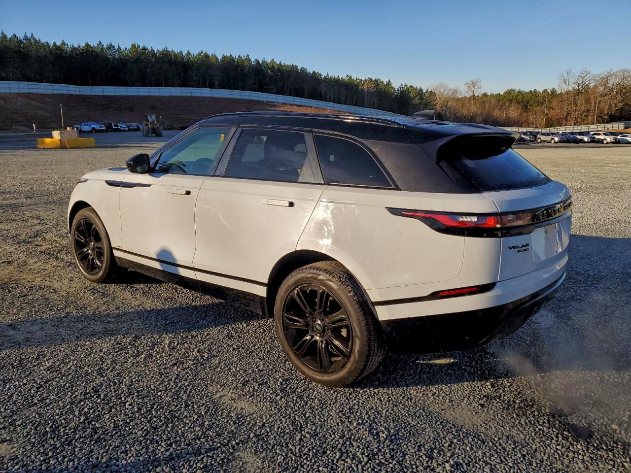2020 LAND ROVER RANGE ROVER VELAR R-DYNAMIC S photo 2