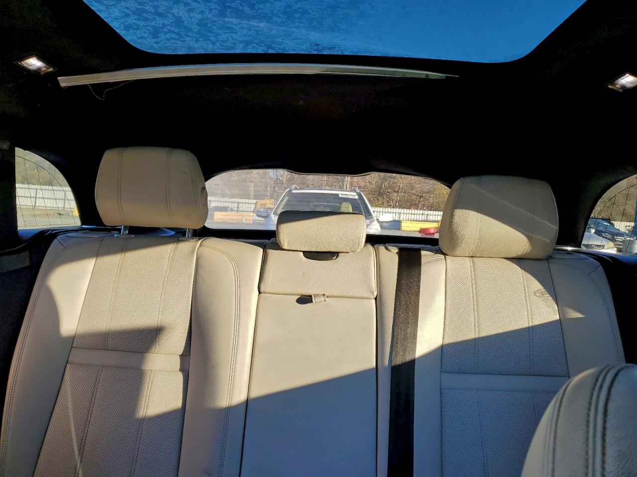 2020 LAND ROVER RANGE ROVER VELAR R-DYNAMIC S photo 10