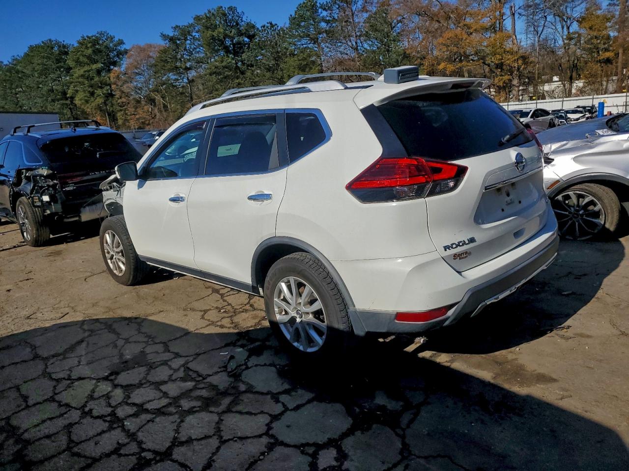 2017 NISSAN ROGUE S photo 3