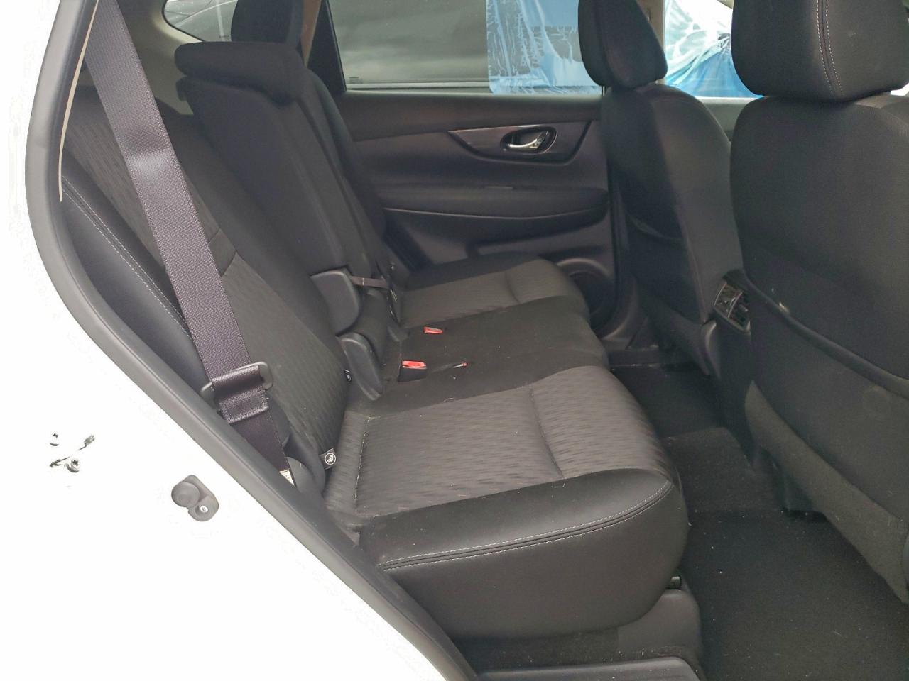 2017 NISSAN ROGUE S photo 21