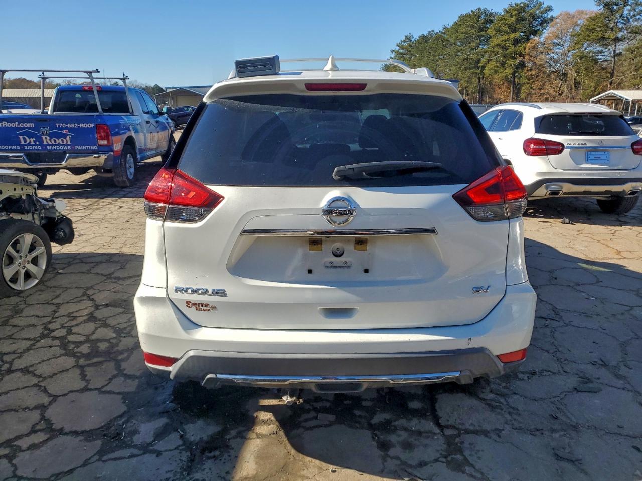 2017 NISSAN ROGUE S photo 11