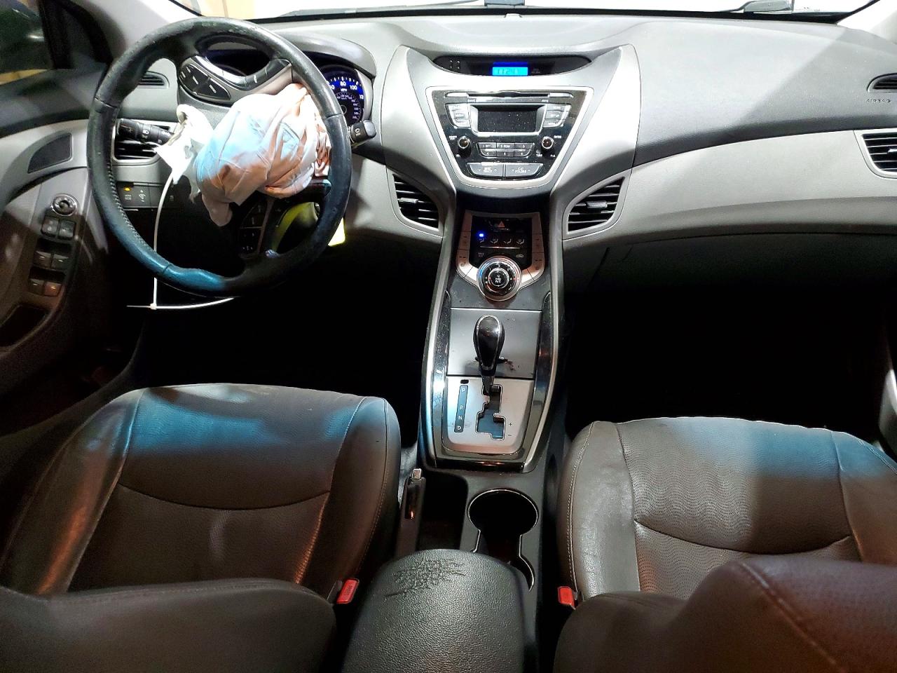 2013 HYUNDAI ELANTRA GLS photo 8