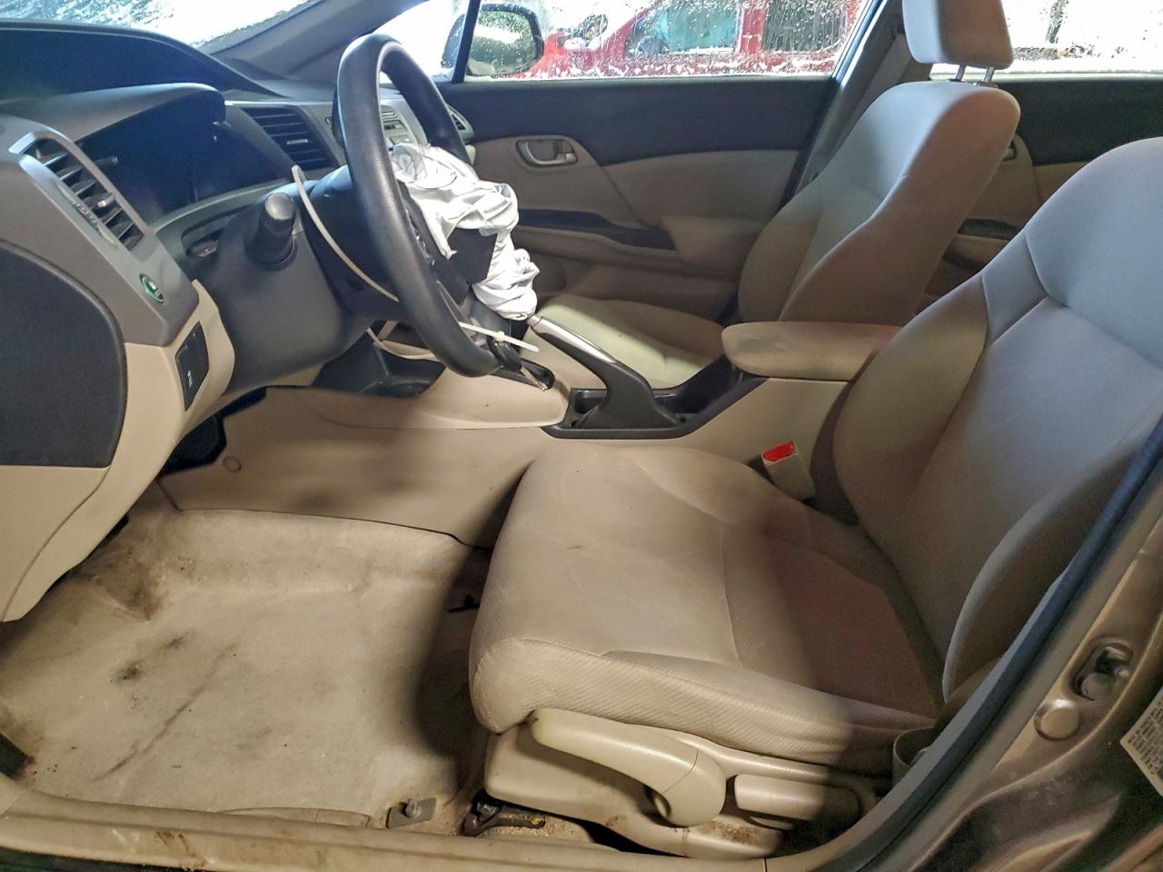 2012 HONDA CIVIC LX photo 7