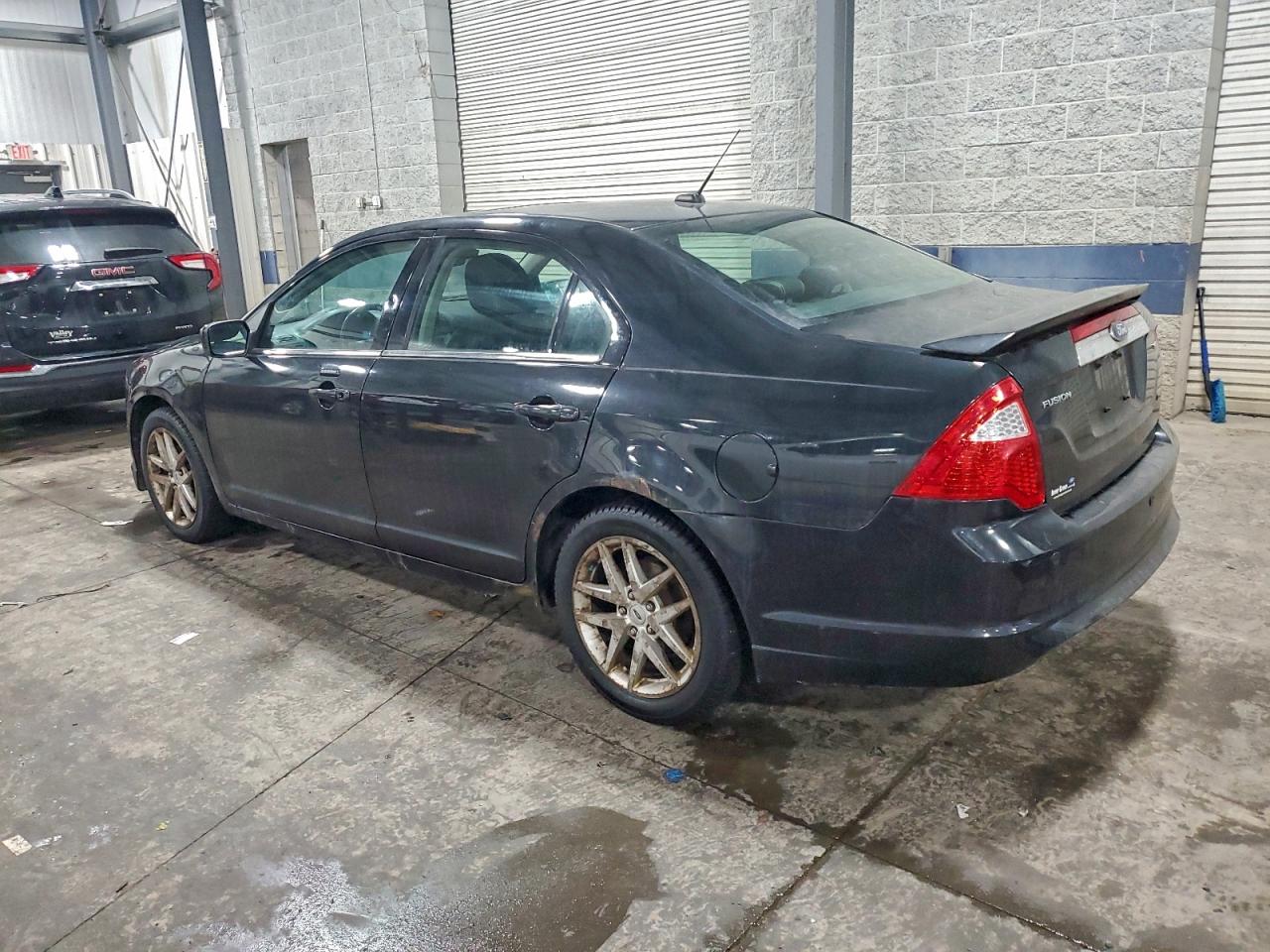 2010 FORD FUSION SEL photo 2