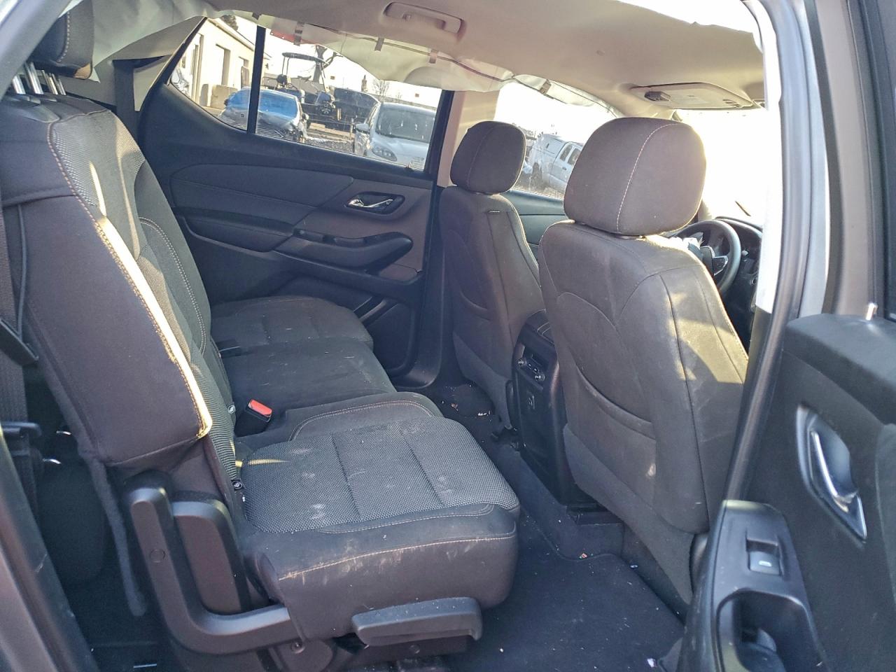 2019 CHEVROLET TRAVERSE LS photo 11