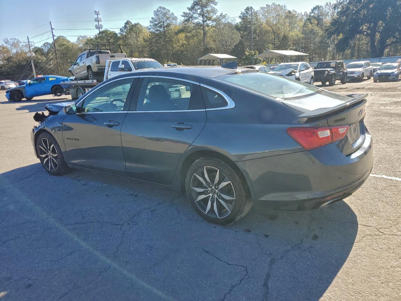 2020 CHEVROLET MALIBU RS photo 2