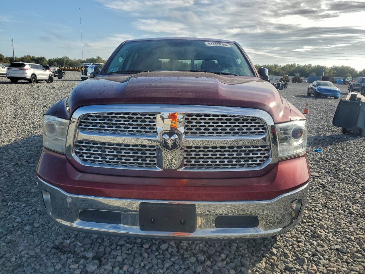 2016 RAM 1500 LARAMIE photo 13