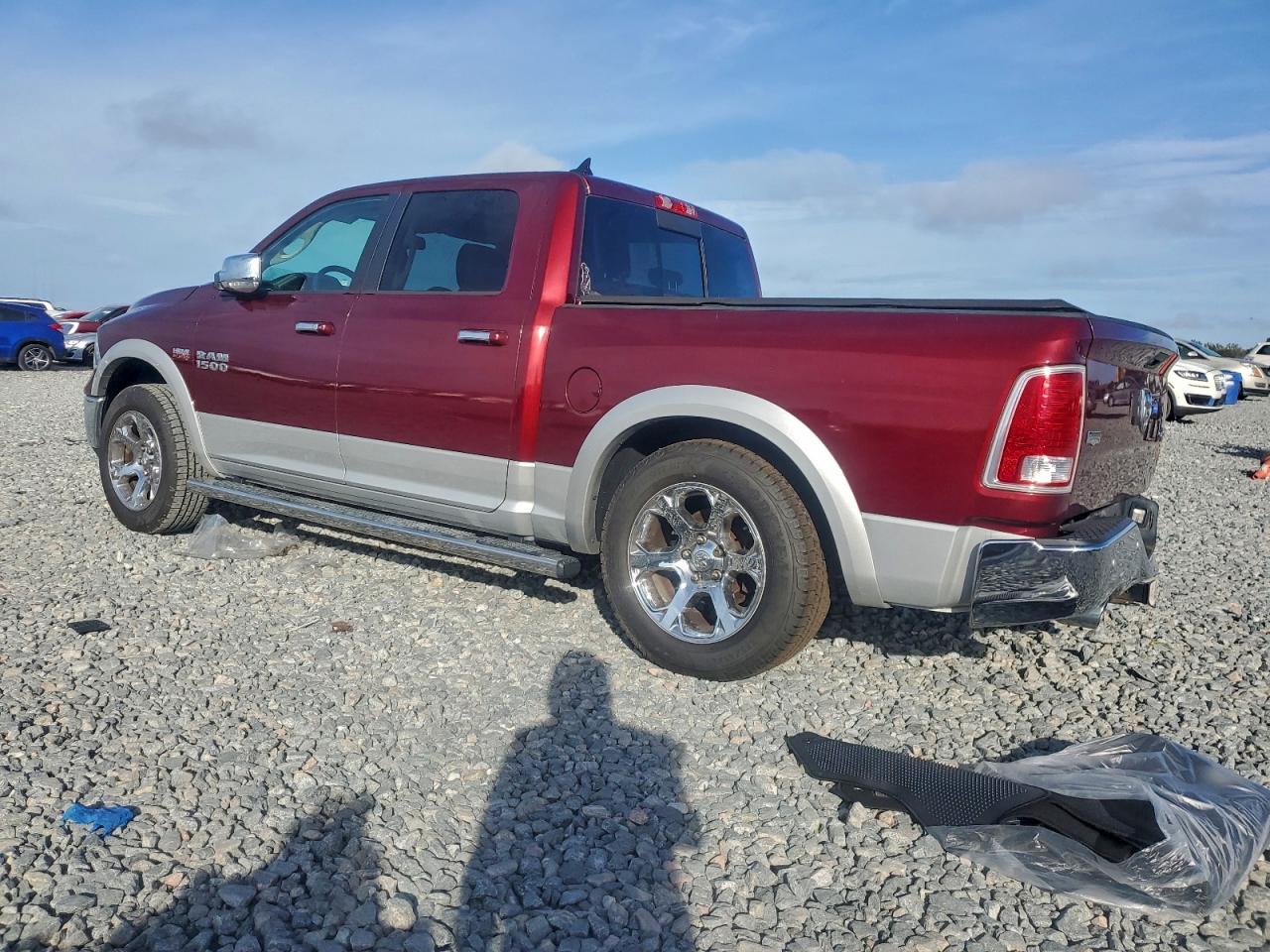 2016 RAM 1500 LARAMIE photo 4