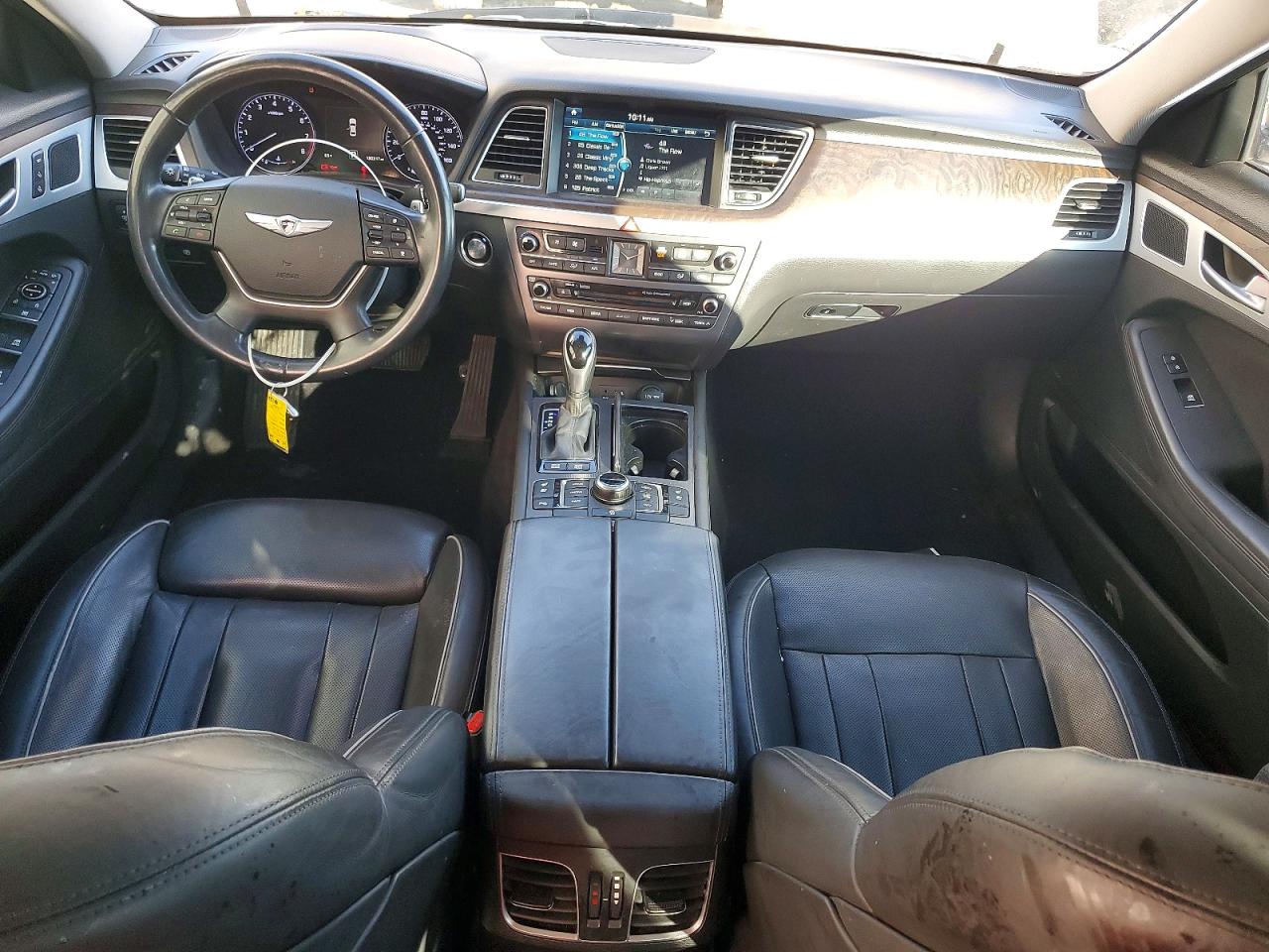 2015 HYUNDAI GENESIS 3.8L photo 8
