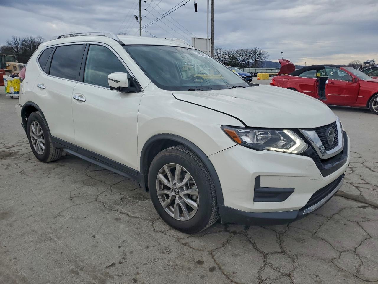 2018 NISSAN ROGUE S photo 4