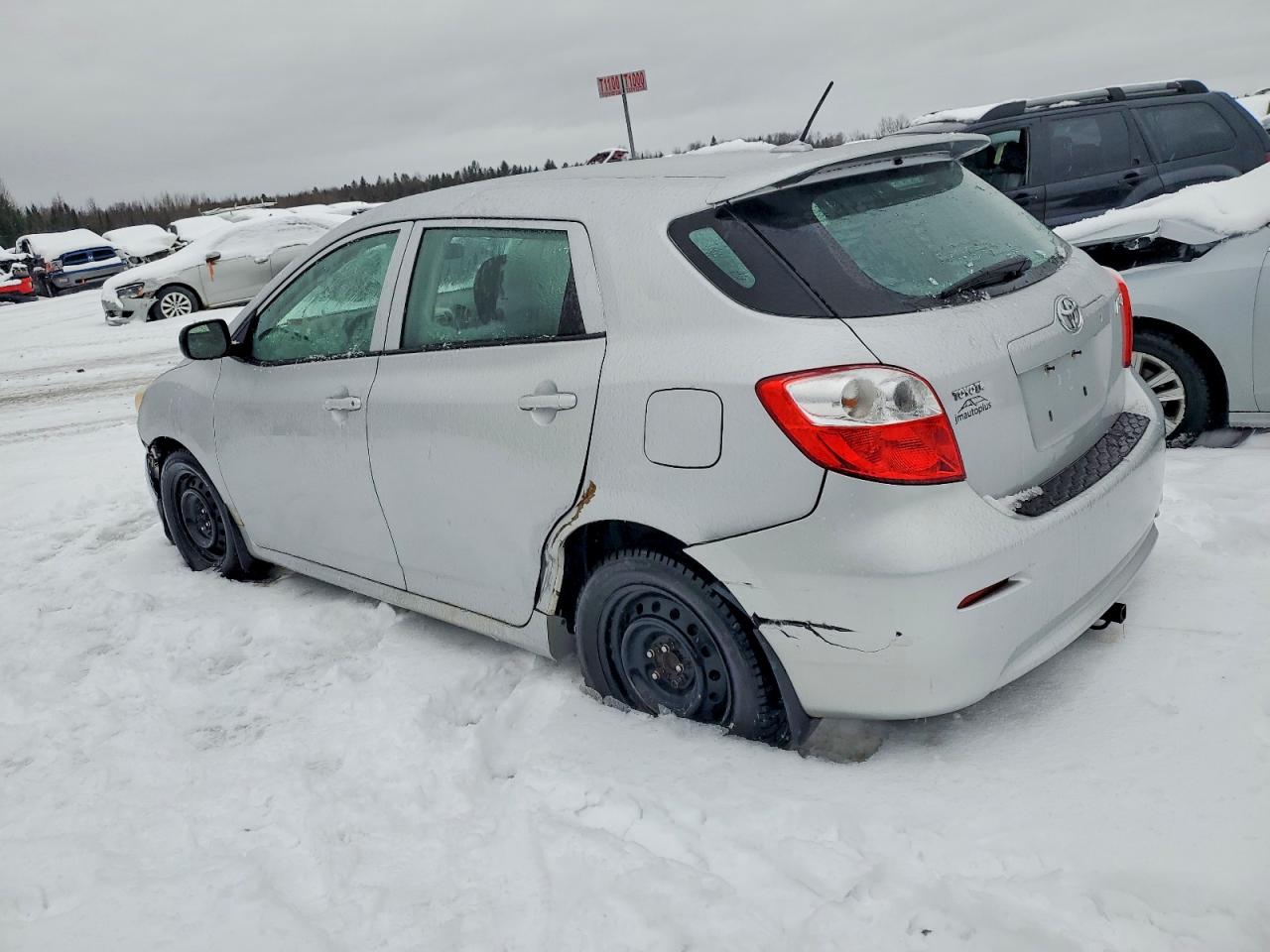 2009 TOYOTA COROLLA MATRIX photo 2