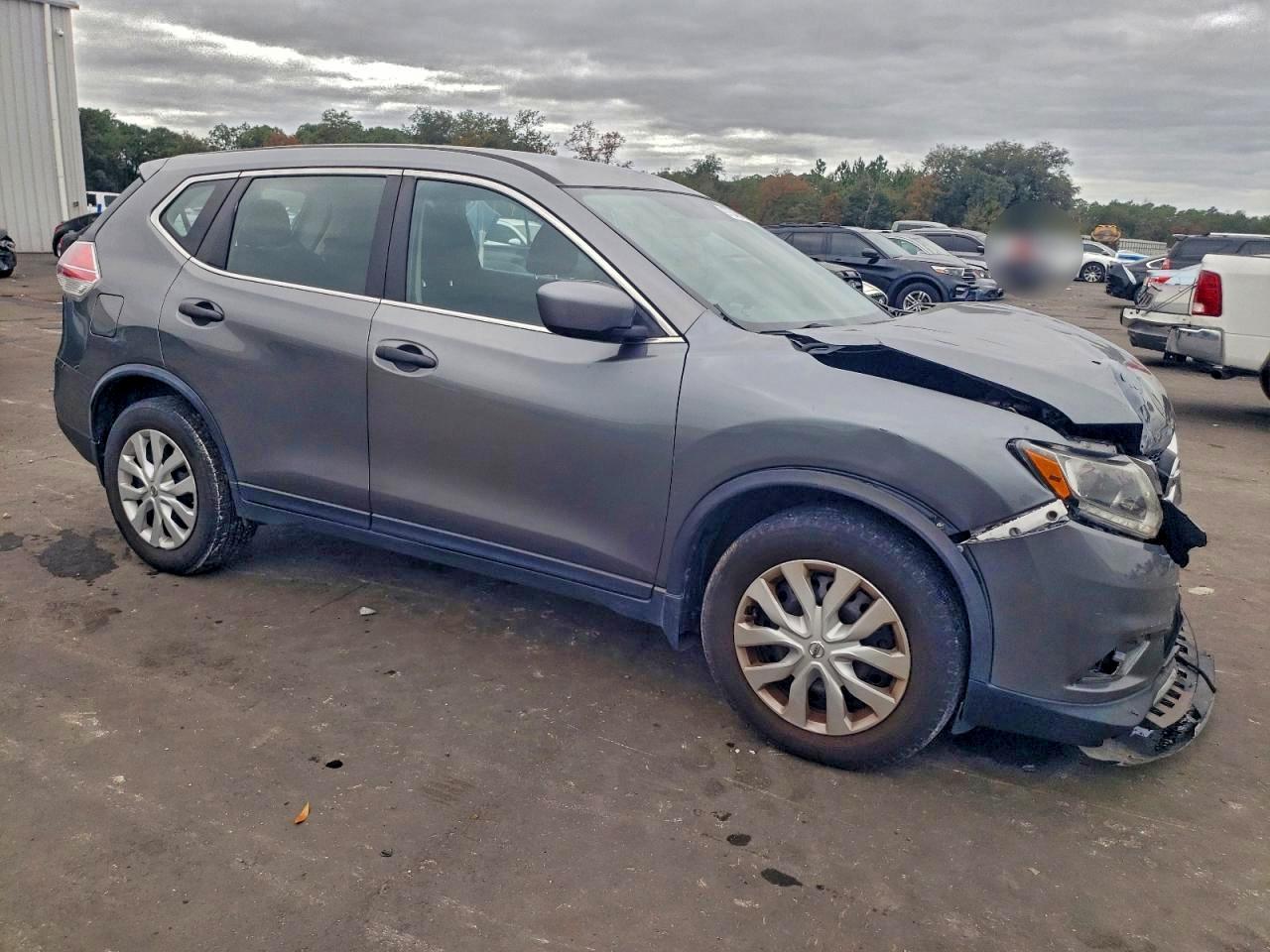 2016 NISSAN ROGUE S photo 4