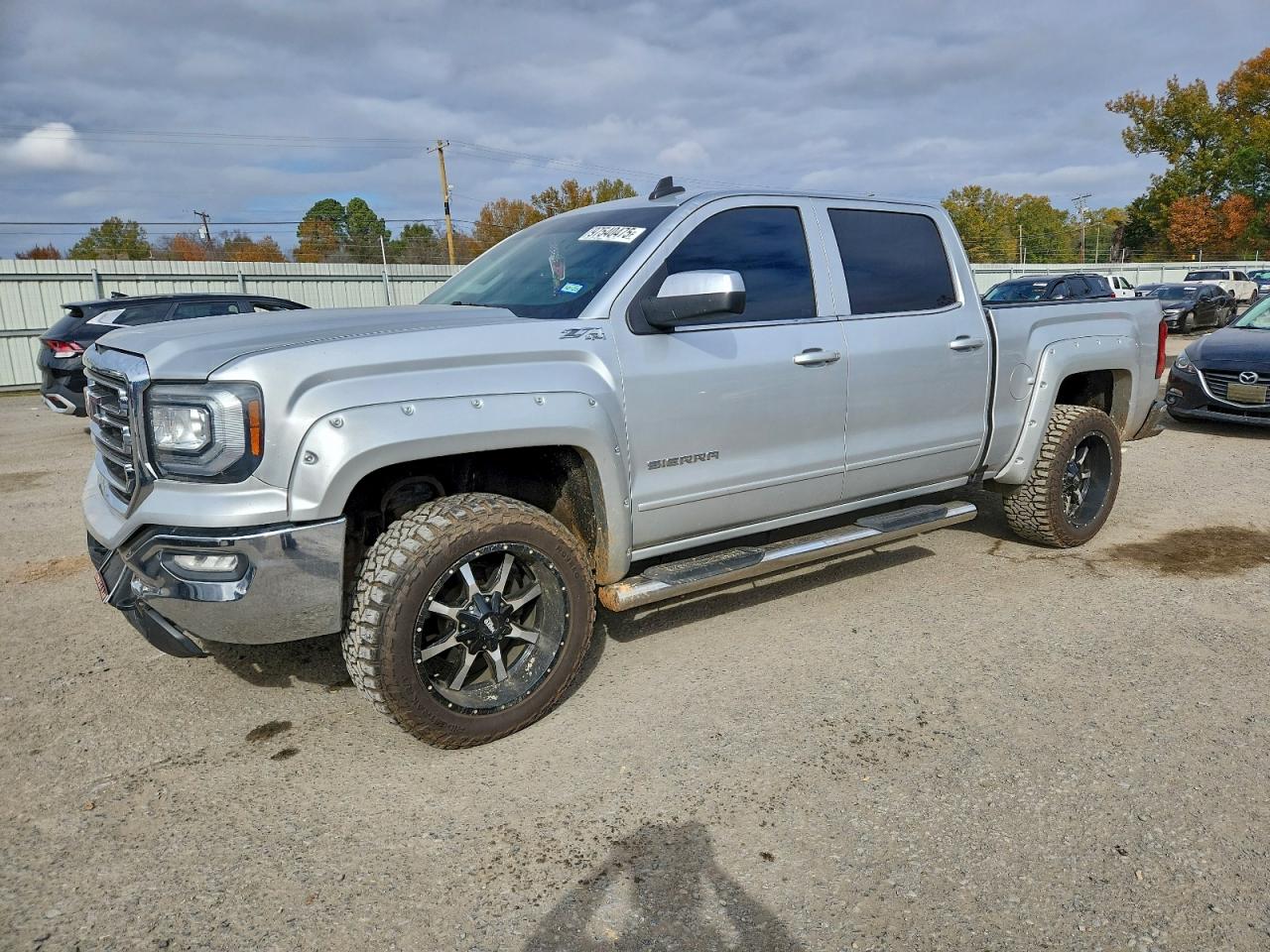 2017 GMC SIERRA