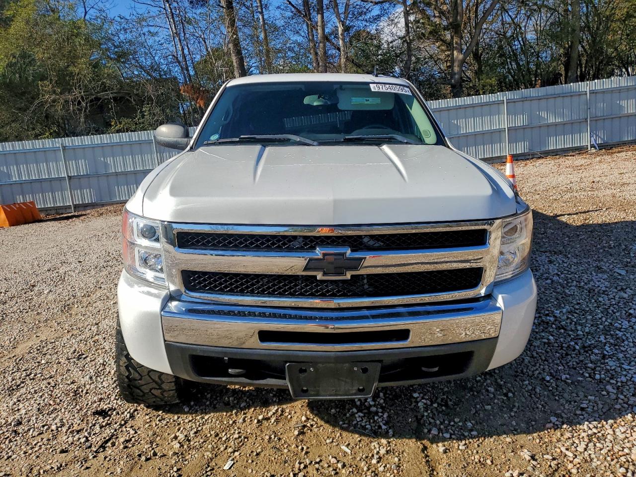 2010 CHEVROLET SILVERADO K1500 LT photo 5