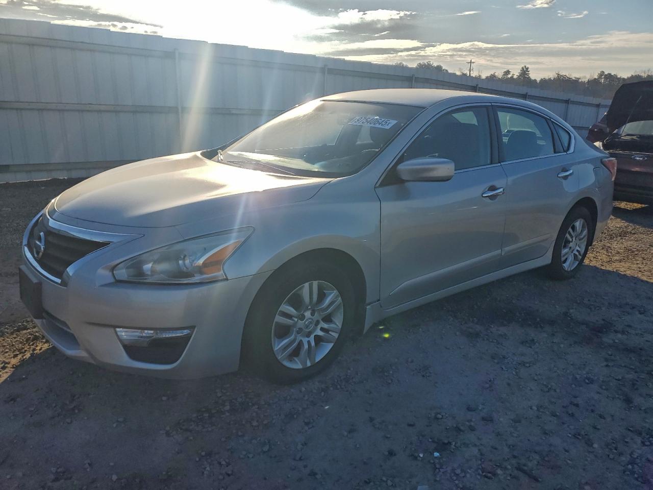 2015 NISSAN ALTIMA