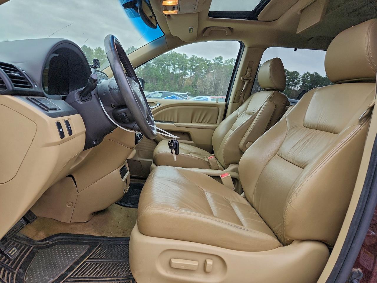 2010 HONDA ODYSSEY EXL photo 7