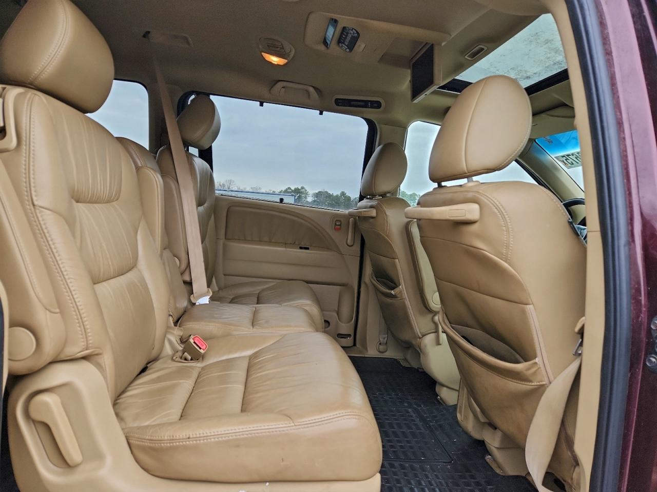 2010 HONDA ODYSSEY EXL photo 11