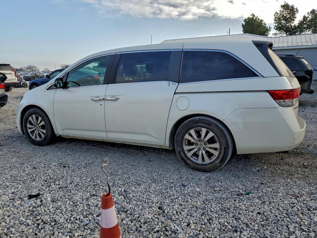 2014 HONDA ODYSSEY EXL photo 2