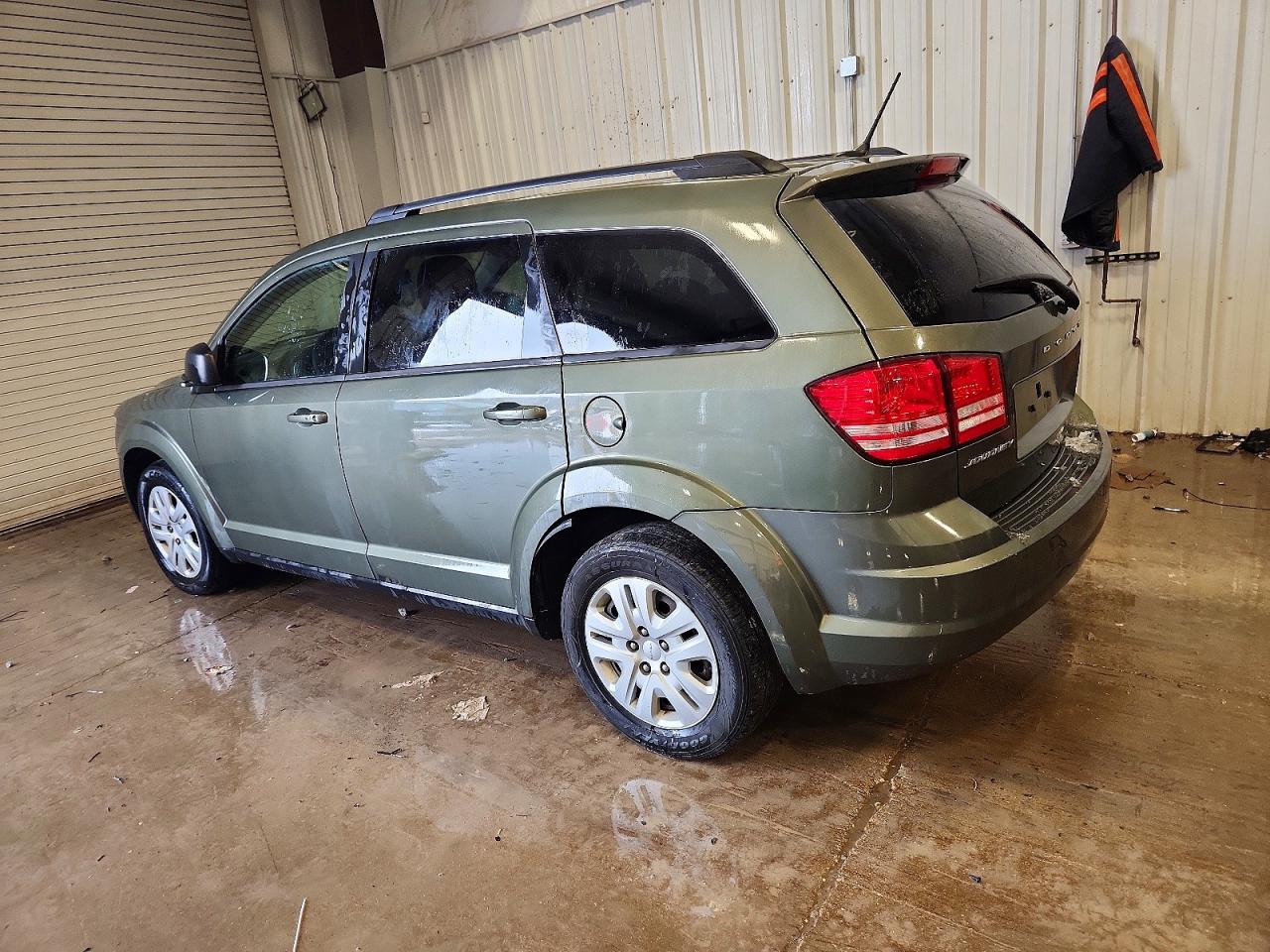 2018 DODGE JOURNEY SE photo 2
