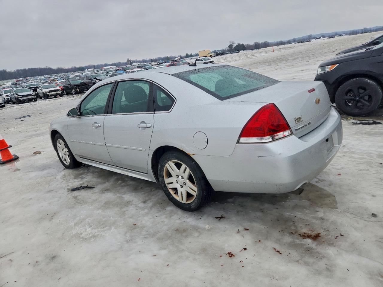 2012 CHEVROLET IMPALA LT photo 2