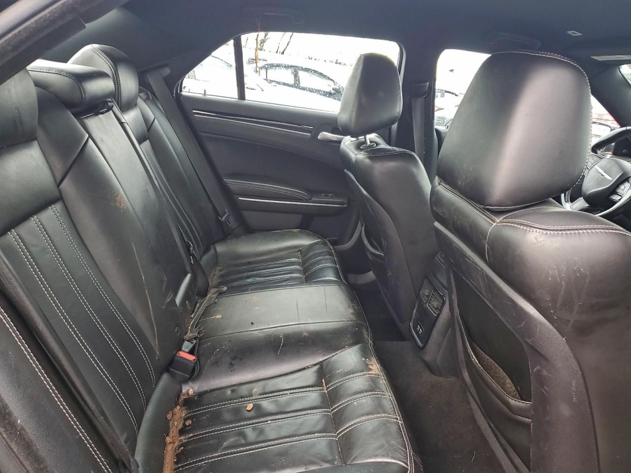 2021 CHRYSLER 300 S photo 10