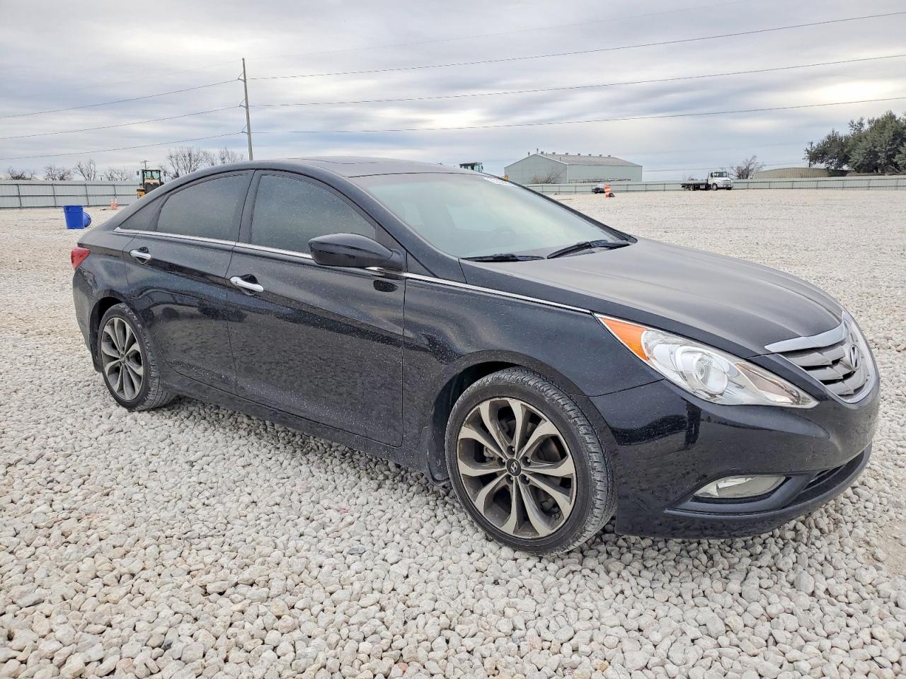 2013 HYUNDAI SONATA photo 7