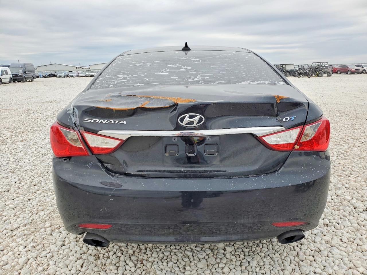 2013 HYUNDAI SONATA photo 11