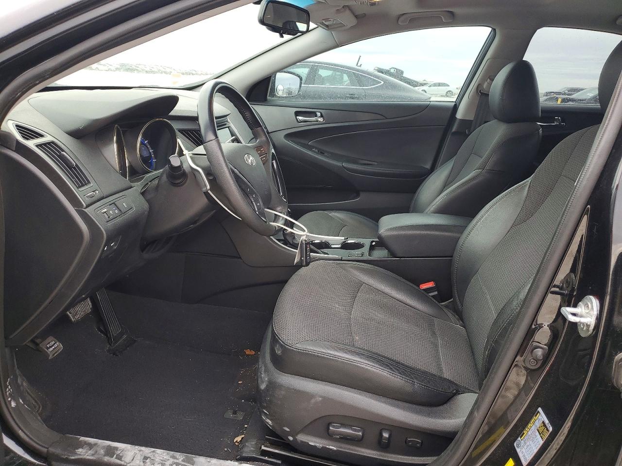 2013 HYUNDAI SONATA photo 13