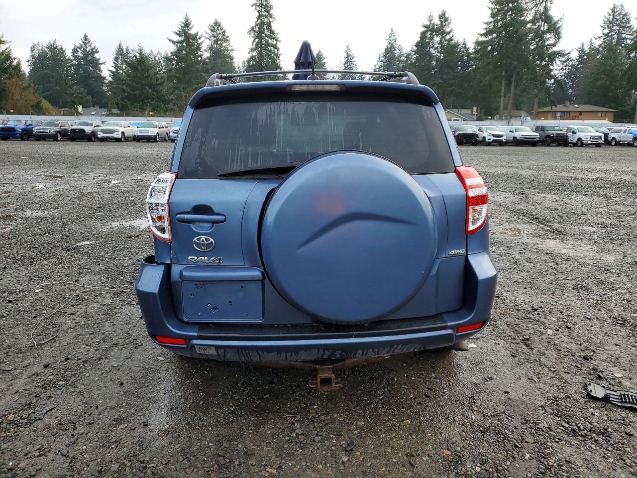 2011 TOYOTA RAV4 photo 6
