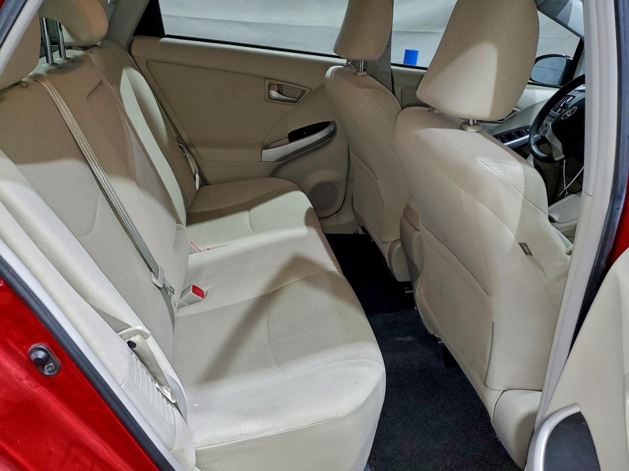 2013 TOYOTA PRIUS photo 10